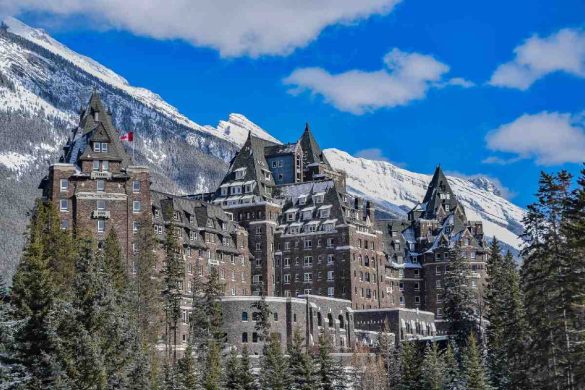 Banff Springs Hotel - Full Details of the Hotel